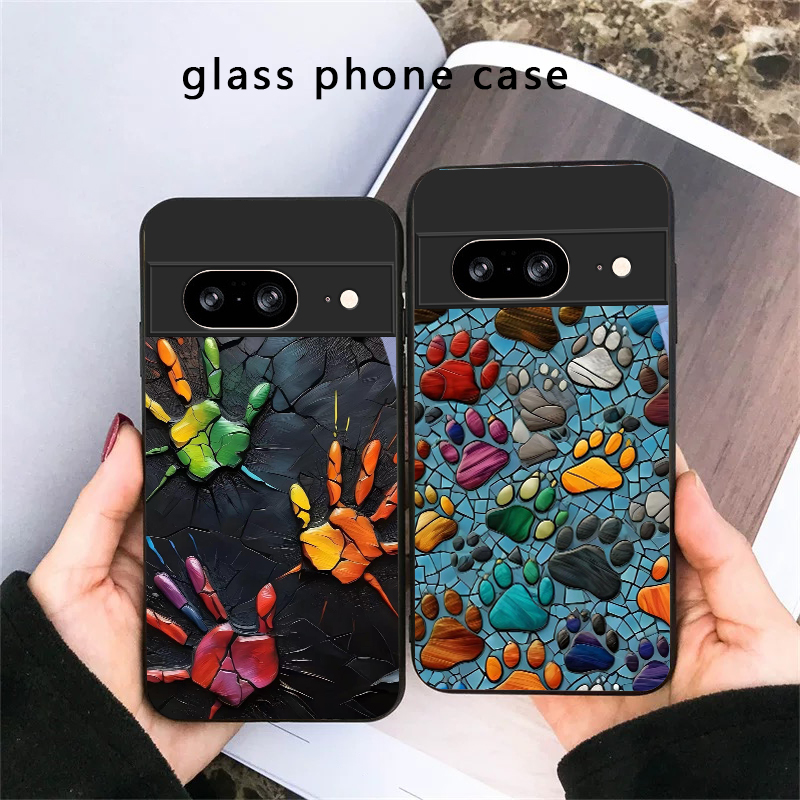 Google Pixel 9 - Handyhülle aus schwarzem Glas mit Tierpfotenabdruck